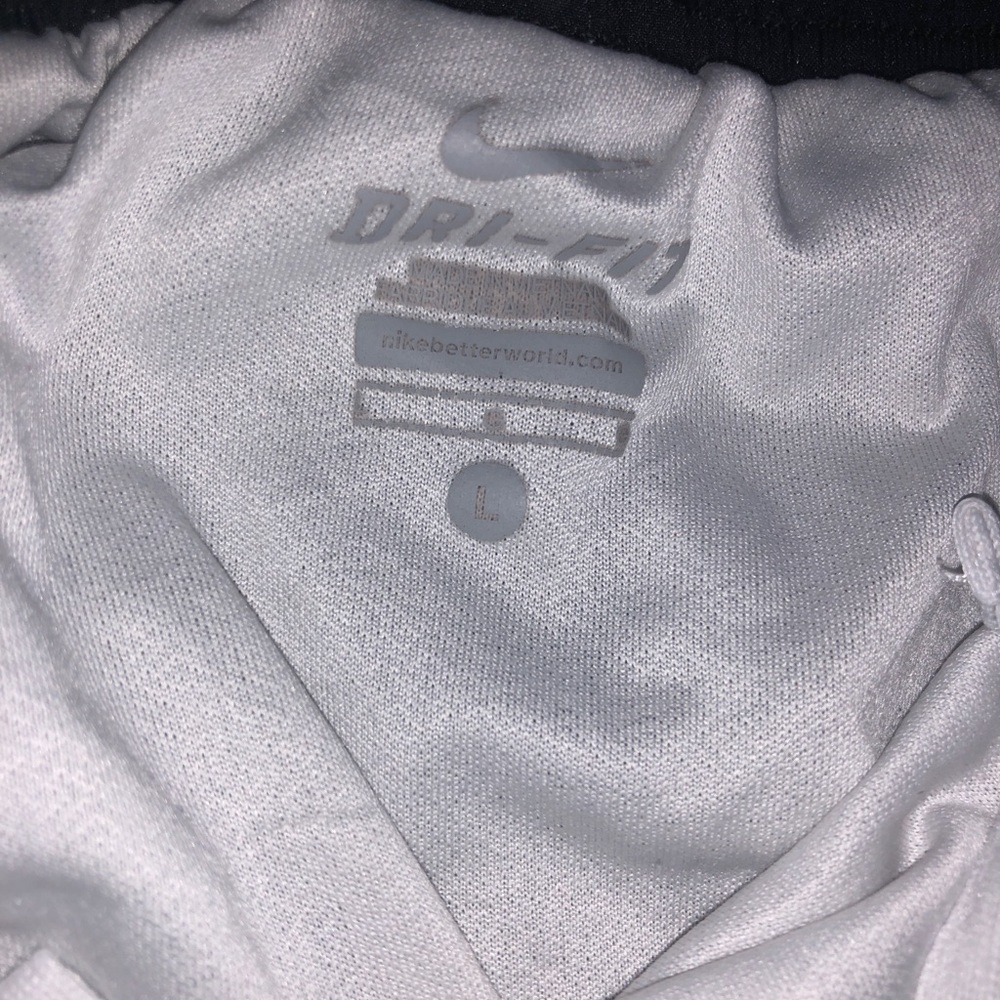 Nike tempo shorts - Picture 3 of 3
